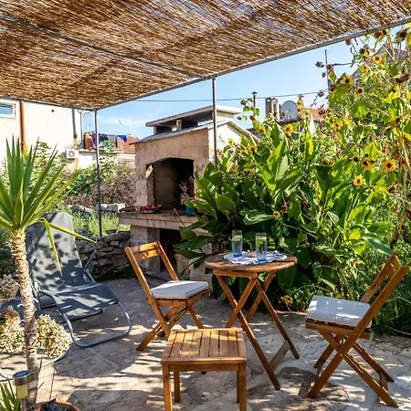 Stone House Harmony Apartmán *