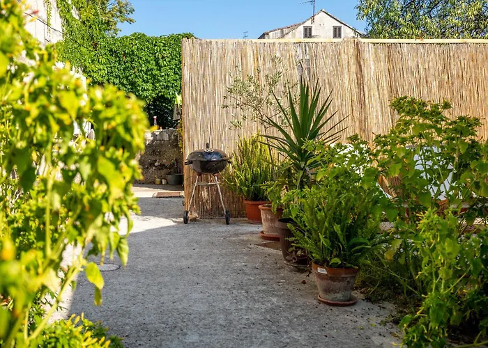 Stone House Harmony Daire