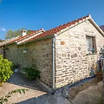 Stone House Harmony Zrnovo