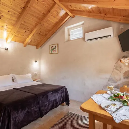 Stone House Harmony Zrnovo