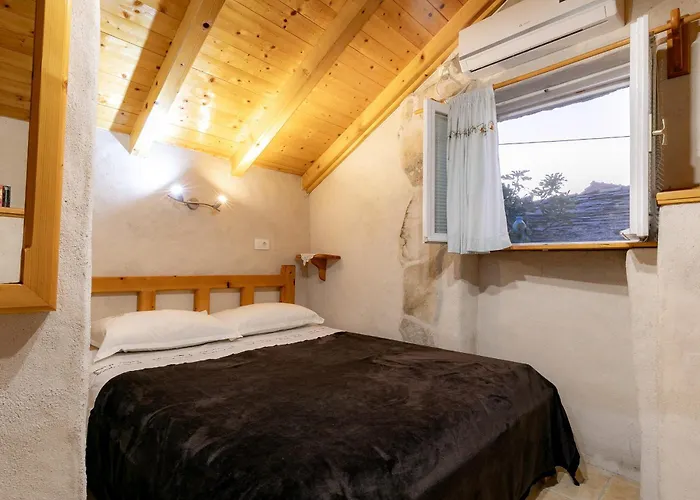 Stone House Harmony Apartman Žrnovo